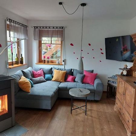 Kuckucksnest - Ferienwohnung Welschneudorf Bagian luar foto