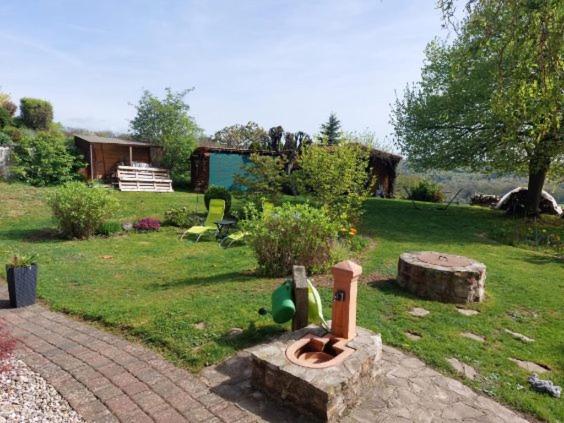Kuckucksnest - Ferienwohnung Welschneudorf Bagian luar foto